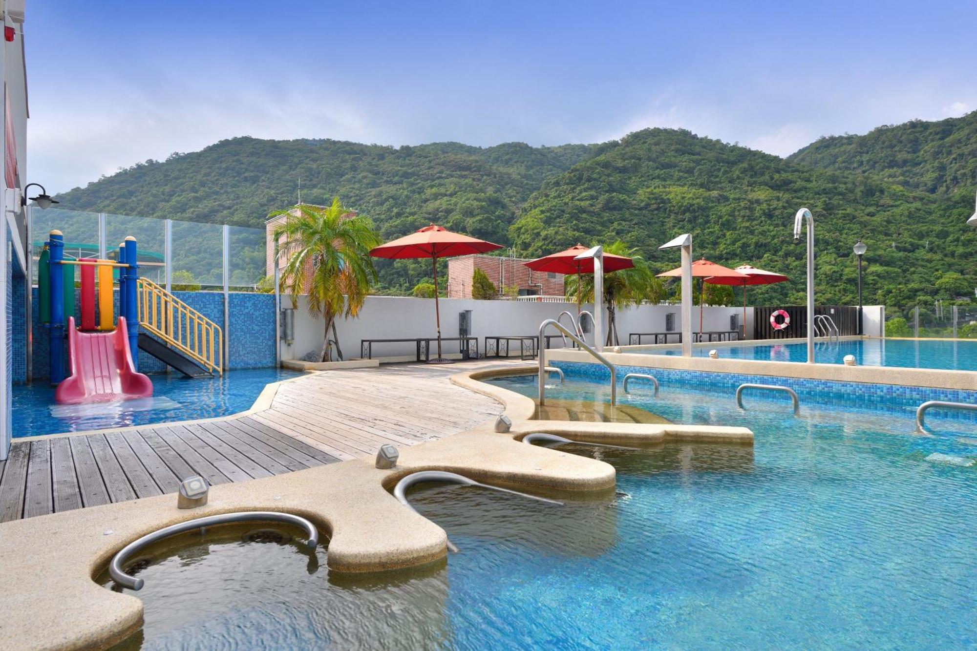 Four Points By Sheraton Yilan Цзяосі Екстер'єр фото